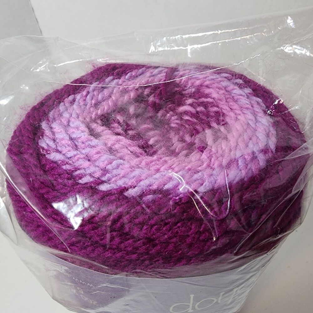 Candy Shop Yarn Very Berry Pink 6 Skeins 1560yds Total 1057-24 - Picture 4 of 7